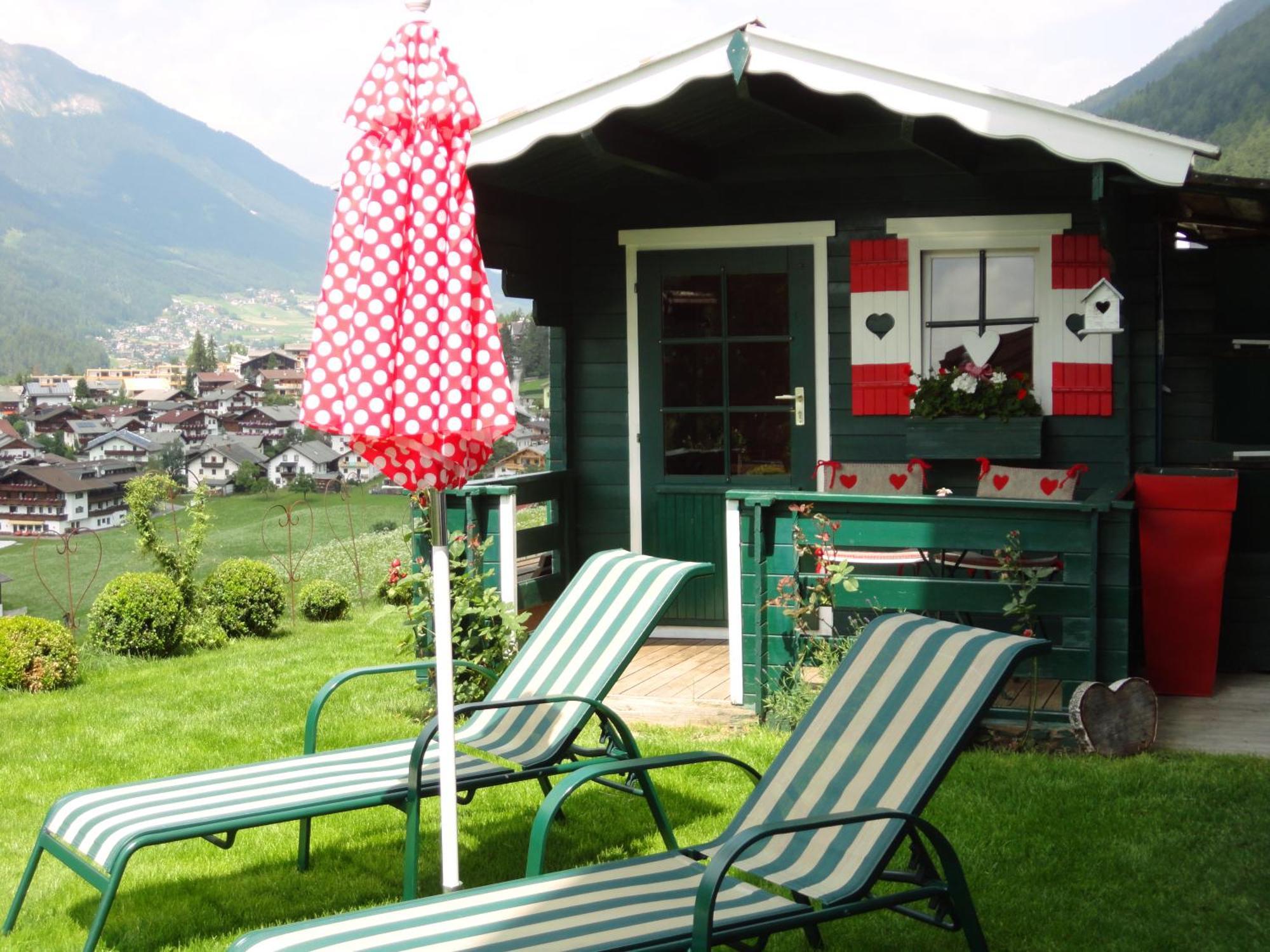 Alpenferienwohnung Strickner ノイシュティフト・イム・シュトゥーバイタール エクステリア 写真